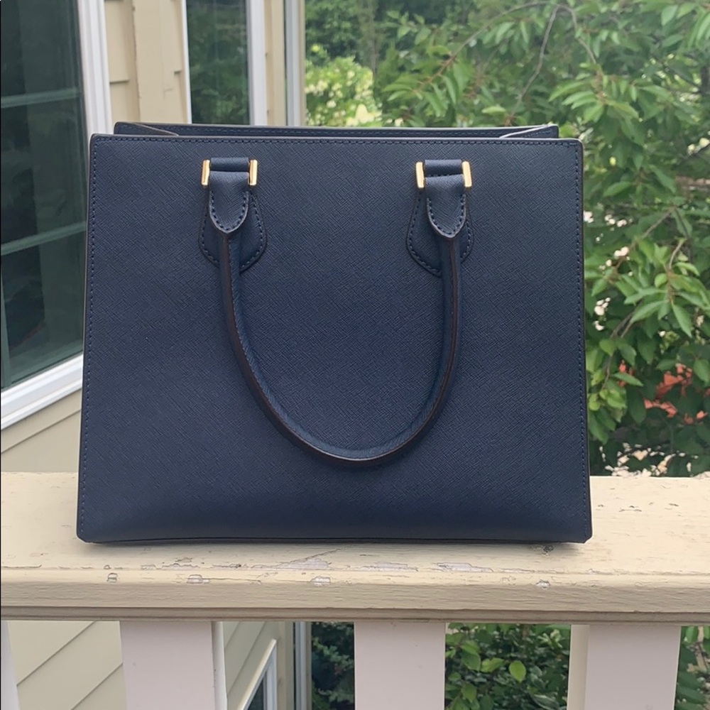 Navy blue Micheal Kors Handbag - Picture 2 of 5